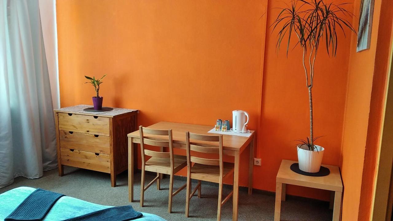 Motel Grado Прага Экстерьер фото